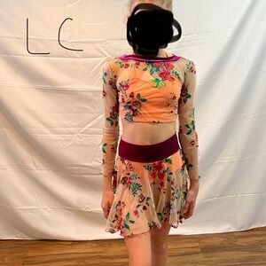 New never worn costume